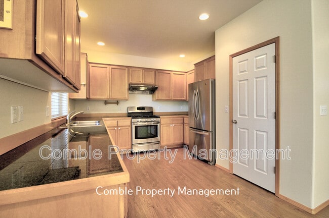 16115 40th Ave SE in Bothell, WA - Building Photo - Building Photo