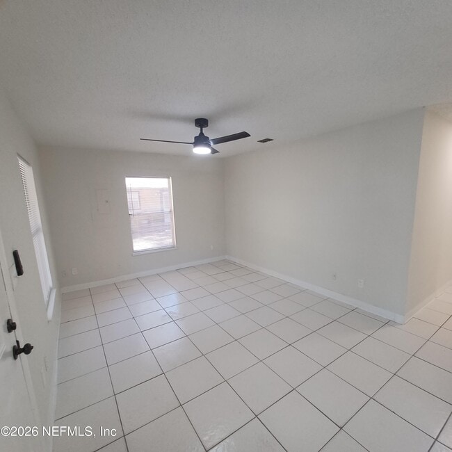 253 Stillwell Ave in Palatka, FL - Building Photo - Building Photo