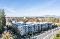 G3 Residences in Surrey, BC - Building Photo - Building Photo