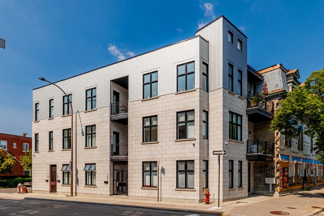 705 Lacasse Rue in Montréal, QC - Building Photo