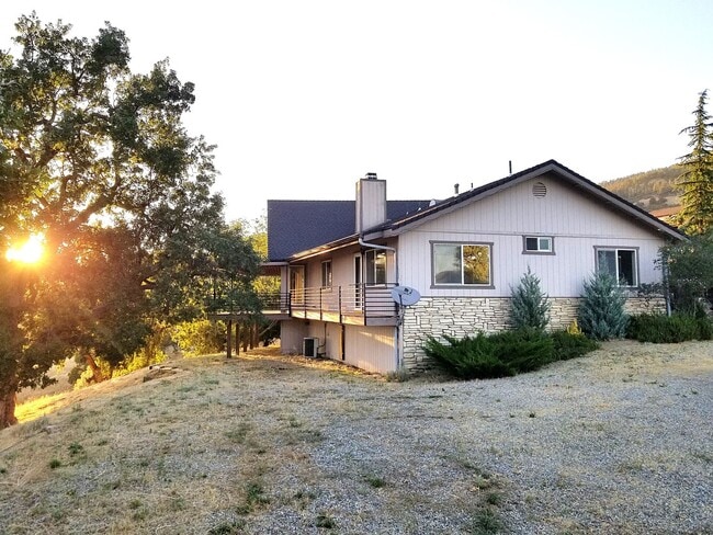 property at 25041 Cannonero Ct