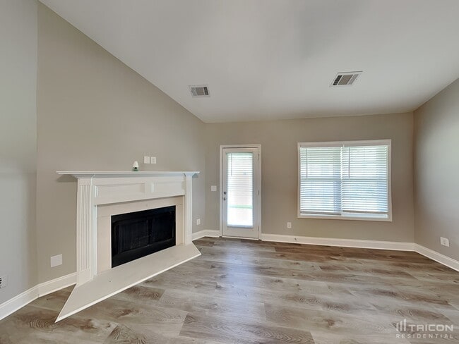 1313 Keaton Dr in Winder, GA - Building Photo - Building Photo