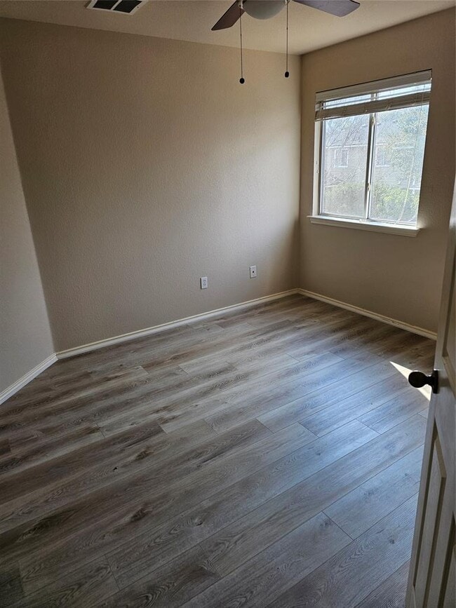 10506 Wylie Dr in Austin, TX - Building Photo - Building Photo