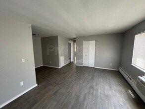 5281 E 126th St in Garfield Heights, OH - Building Photo - Building Photo