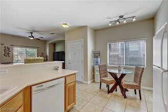 7024 Caribou St in Las Vegas, NV - Building Photo - Building Photo