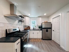 3220 N 24th St in Waco, TX - Building Photo - Building Photo