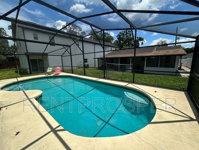 property at 1303 E Harding St