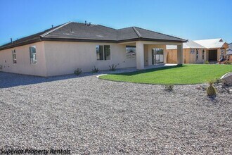 2354 S 2010 E in Saint George, UT - Building Photo - Building Photo