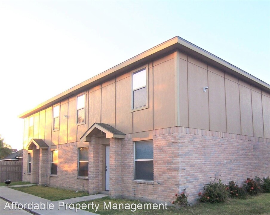 741 Sonesta Dr in Harlingen, TX - Building Photo