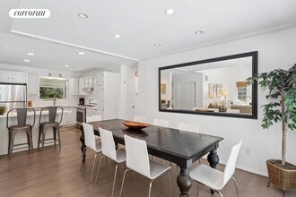 25 High Point Rd in East Hampton, NY - Building Photo - Building Photo