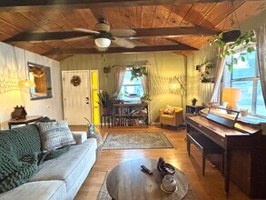 805 Clinkscales Rd in Columbia, MO - Building Photo - Building Photo