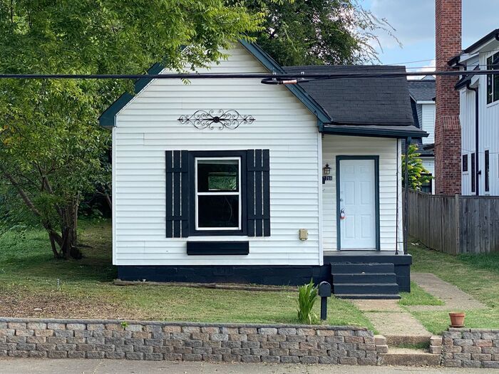 1716 4th Ave N in Nashville, TN - Building Photo