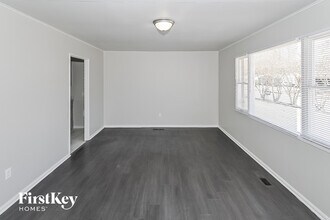 415 McDermitt Rd in Memphis, TN - Building Photo - Building Photo