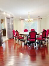 6 Lake Rd in Great Neck, NY - Building Photo - Building Photo