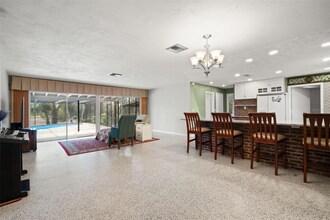 6422 Fairlawn St in Spring Hill, FL - Building Photo - Building Photo