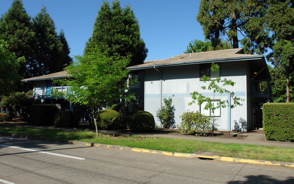 Renzel Apartments in San Jose, CA - Building Photo