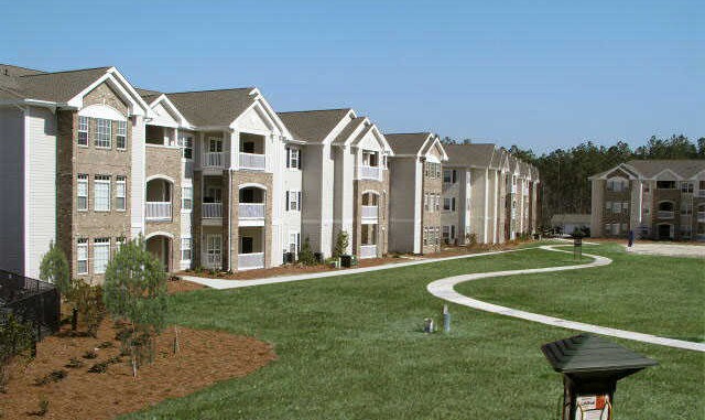 Puller Place Apartments in Jacksonville, NC - Building Photo - Building Photo
