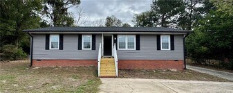 1837 Glenwick Dr in Fayetteville, NC - Building Photo