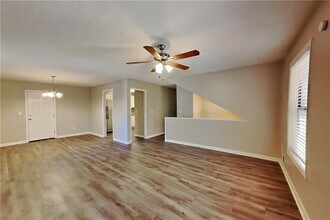 6015 Sumit Ct NW in Kennesaw, GA - Building Photo - Building Photo