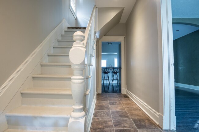 665 Rathgar Ave in Winnipeg, MB - Building Photo - Building Photo