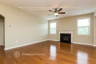 3574 Fallen Oak Ln in Buford, GA - Building Photo - Building Photo