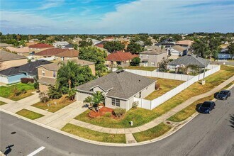 3998 Rollingsford Cir in Lakeland, FL - Building Photo - Building Photo