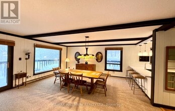 33 Huronwoods Dr in Oro-Medonte, ON - Building Photo - Building Photo