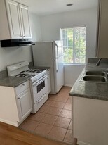 2615 Cullen St Apartamentos