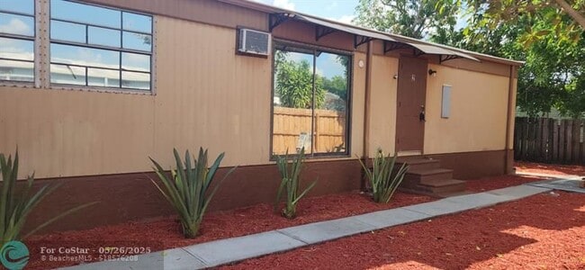 property at 11868 Watergate Cir