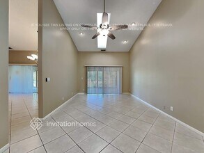8693 Eagle Run Dr in Boca Raton, FL - Building Photo - Building Photo