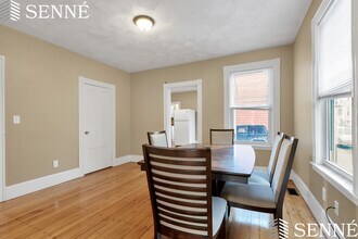 199 Beacon St, Unit B in Somerville, MA - Building Photo - Building Photo