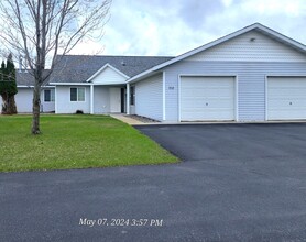 The Villas at Vista North in Bemidji, MN - Foto de edificio - Building Photo