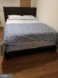 2046 Harman Ave photo'