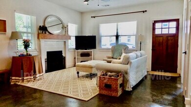 3211 Anderson Pl in Nashville, TN - Building Photo - Building Photo