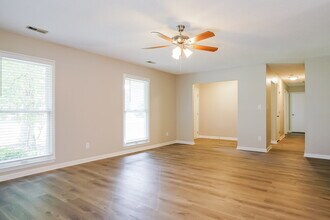1509 Kempsey Cir in Fuquay Varina, NC - Building Photo - Building Photo
