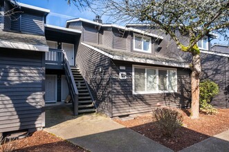 9515 SW 146th Terrace in Beaverton, OR - Building Photo - Building Photo