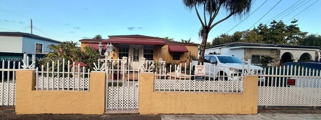 property at 1825 NW 33rd Ave