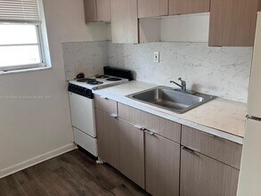 3698 William Ave in Miami, FL - Building Photo - Building Photo