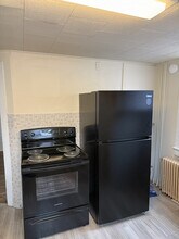 958 Main St in Newfoundland, PA - Building Photo - Building Photo