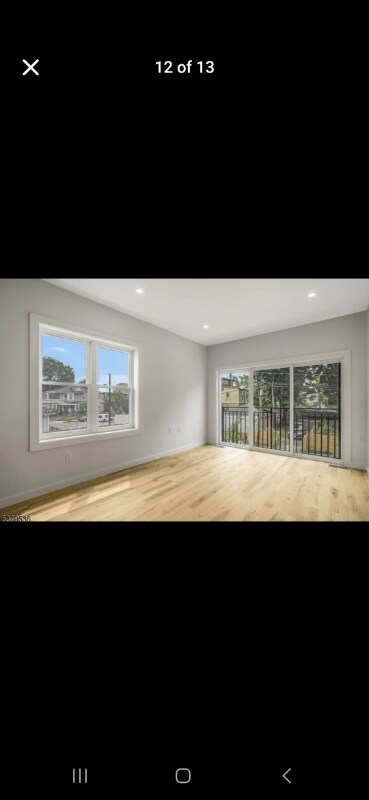 15 Voorhees St-Unit -First Floor in Newark, NJ - Building Photo - Building Photo