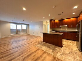 523 2nd Ave in Bethlehem, PA - Building Photo