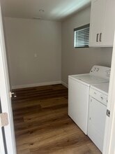 202 N Fairview St in Burbank, CA - Building Photo - Building Photo