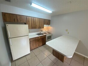 2901 SE 50th Ct-Unit -B in Ocala, FL - Building Photo - Building Photo
