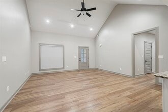 3107 White Ash St in Bowling Green, KY - Building Photo - Building Photo