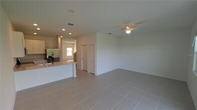 3094 Chantilly Dr in Davenport, FL - Building Photo - Building Photo