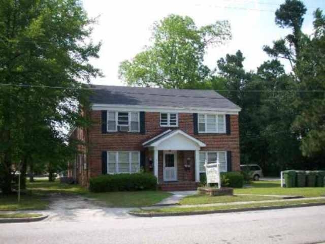 134 Singletary Ave in Lake City, SC - Building Photo