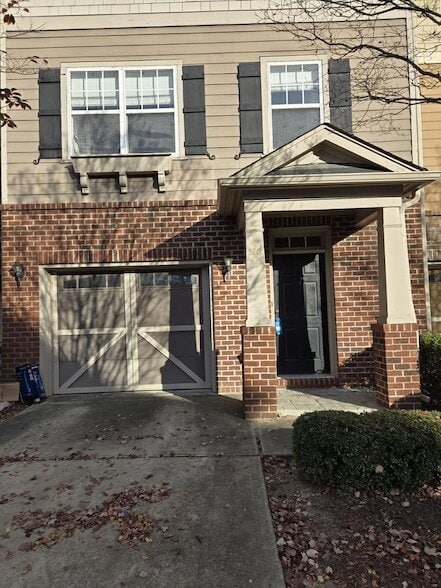 property at 120 Linden Park Ln