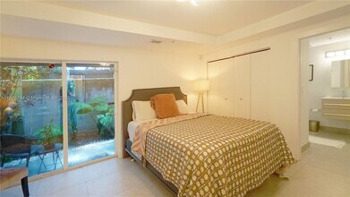706 NE 5th St in Fort Lauderdale, FL - Building Photo - Building Photo
