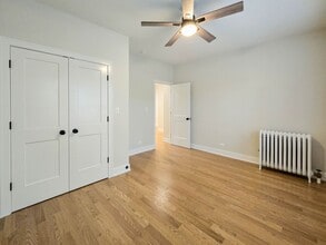2257 W Argyle St, Unit 3 in Chicago, IL - Building Photo - Building Photo