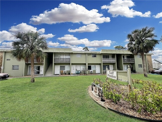 property at 1852 Golf View Ave